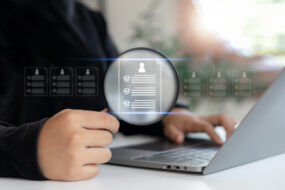 article_analyse_vérification_documentaire